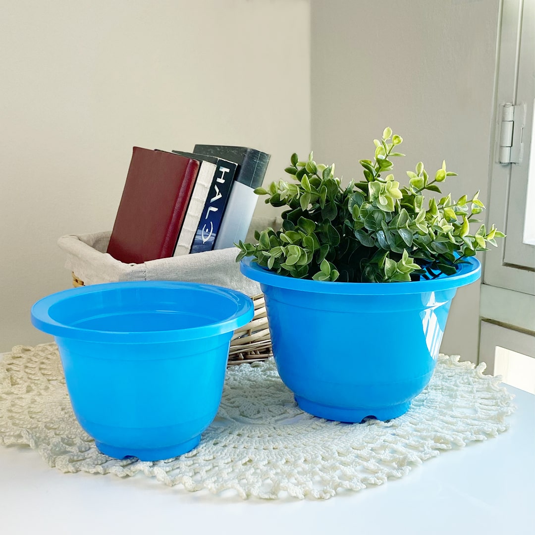 Flower pot blue-1-min